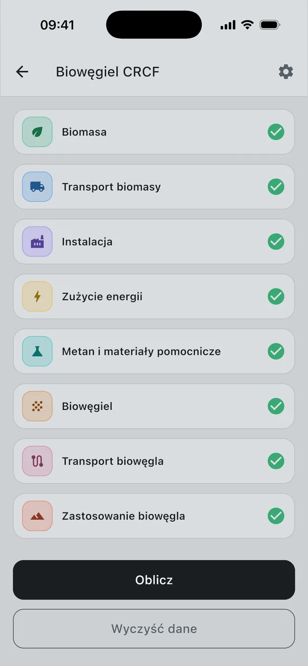 Osiem sekcji obliczeń w aplikacji Charmetrica
