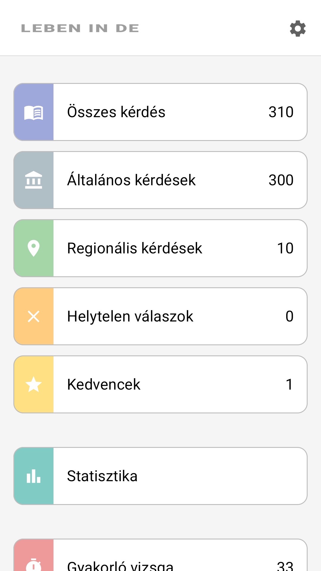 Az alkalmazás kezdőképernyője magyarul: összes kérdés, regionális kérdések, kedvencek, statisztikák